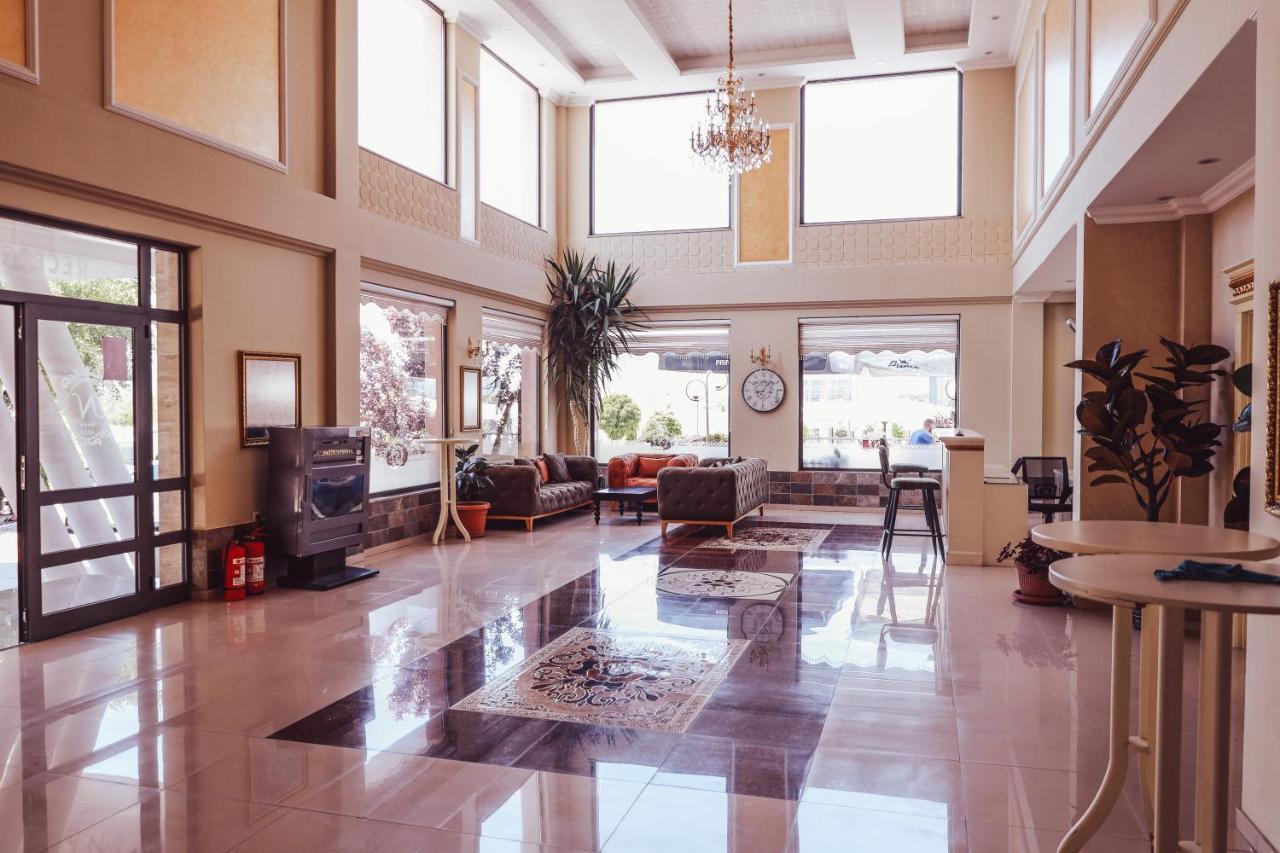 Nafron Hotel Prizren Dış mekan fotoğraf