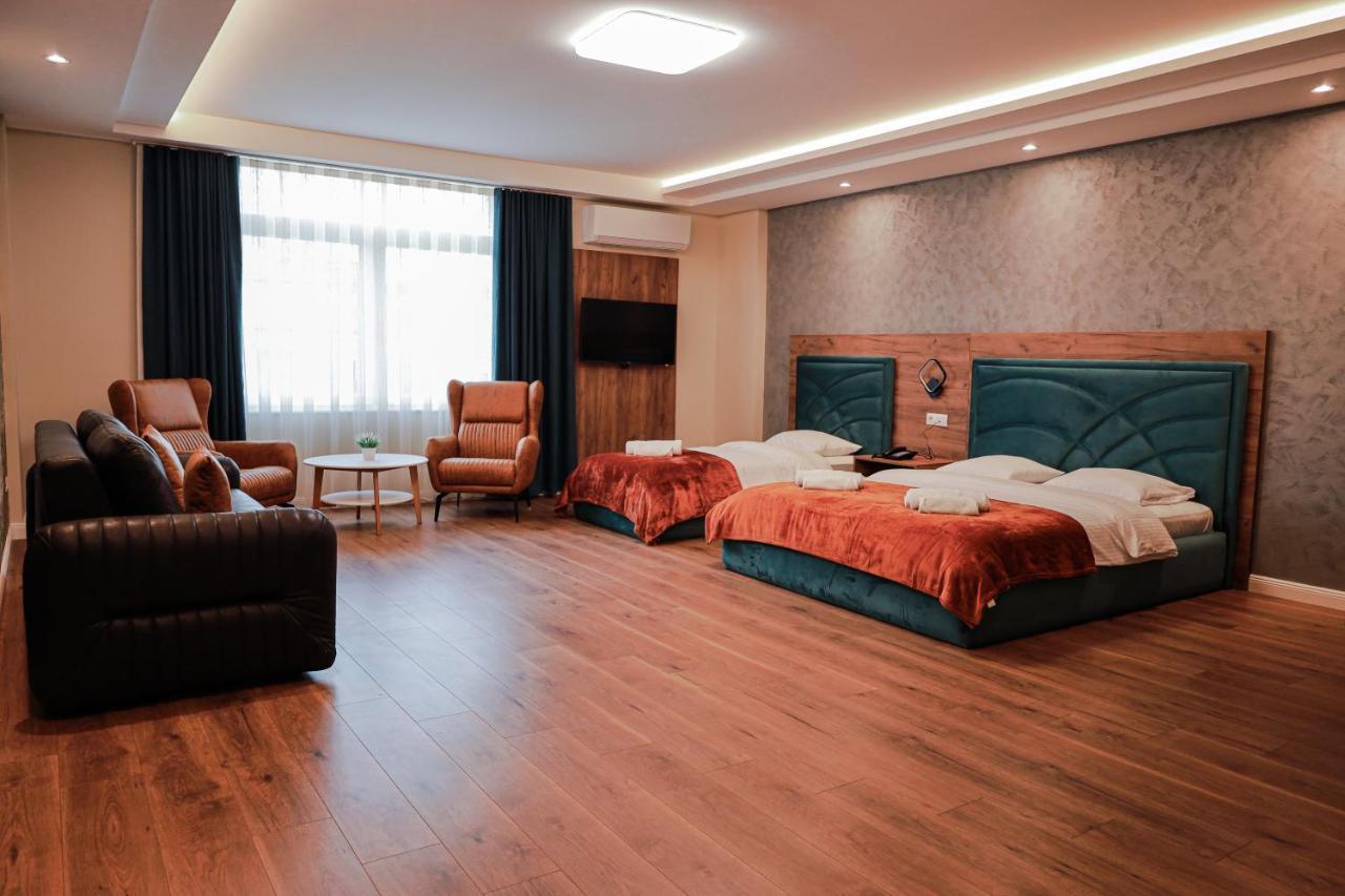 Nafron Hotel Prizren Dış mekan fotoğraf