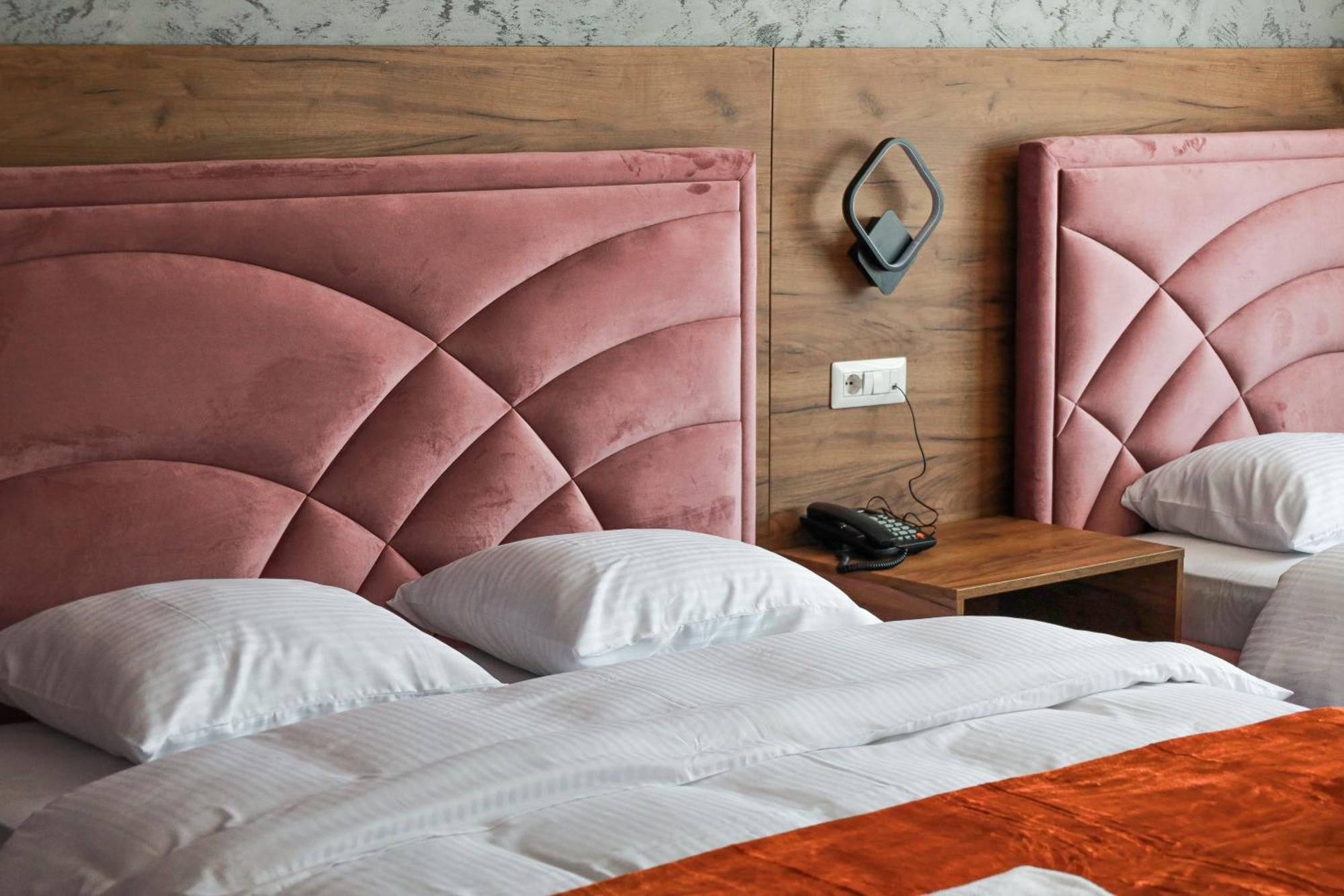 Nafron Hotel Prizren Dış mekan fotoğraf