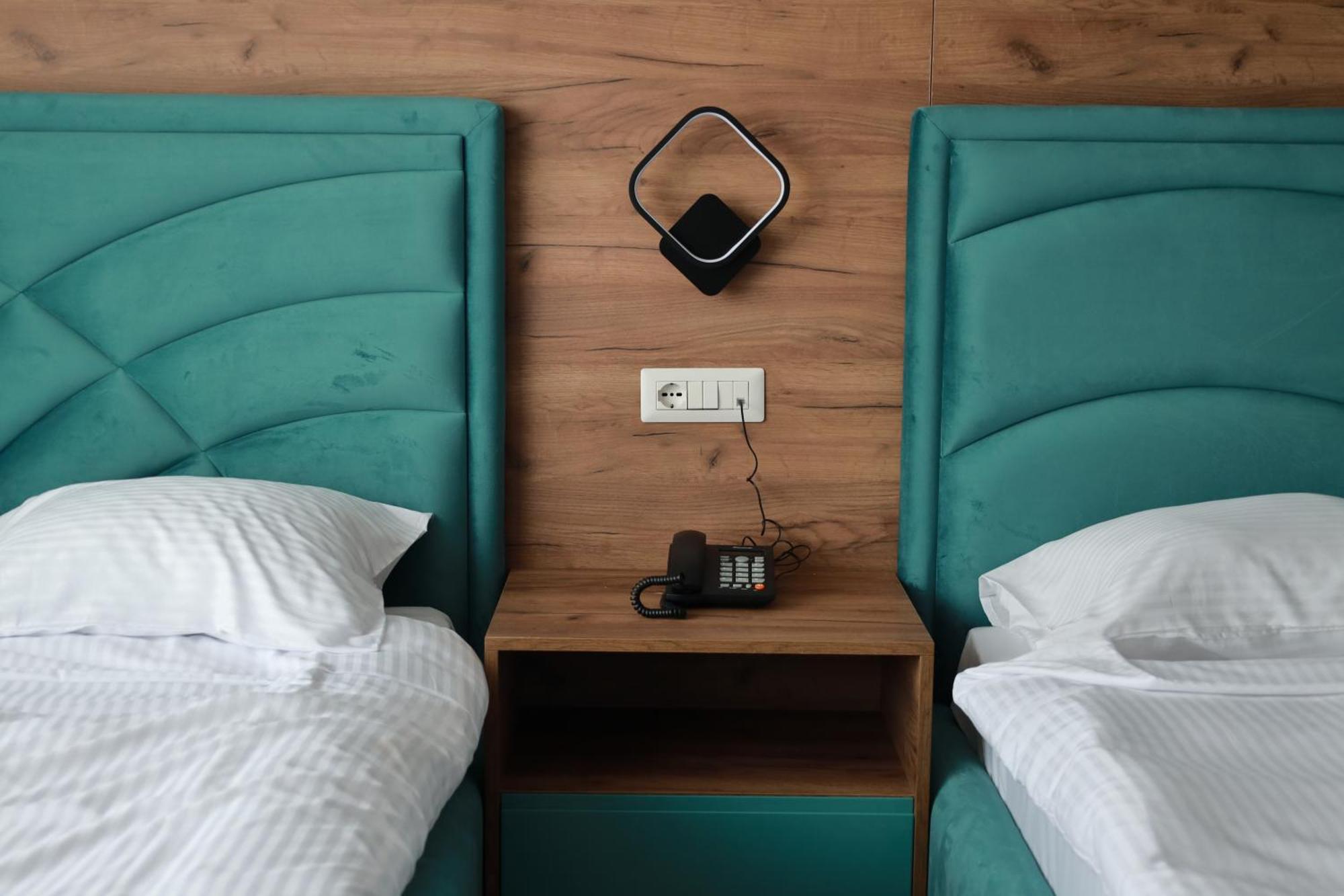 Nafron Hotel Prizren Dış mekan fotoğraf
