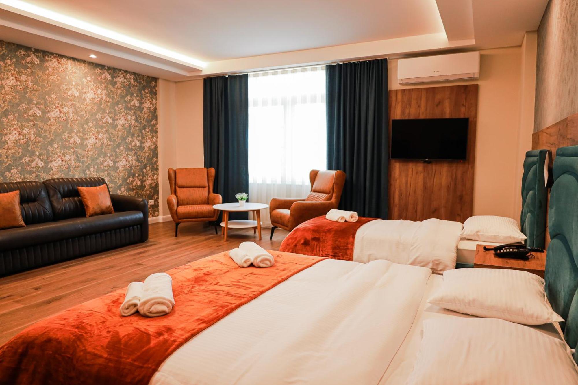 Nafron Hotel Prizren Dış mekan fotoğraf