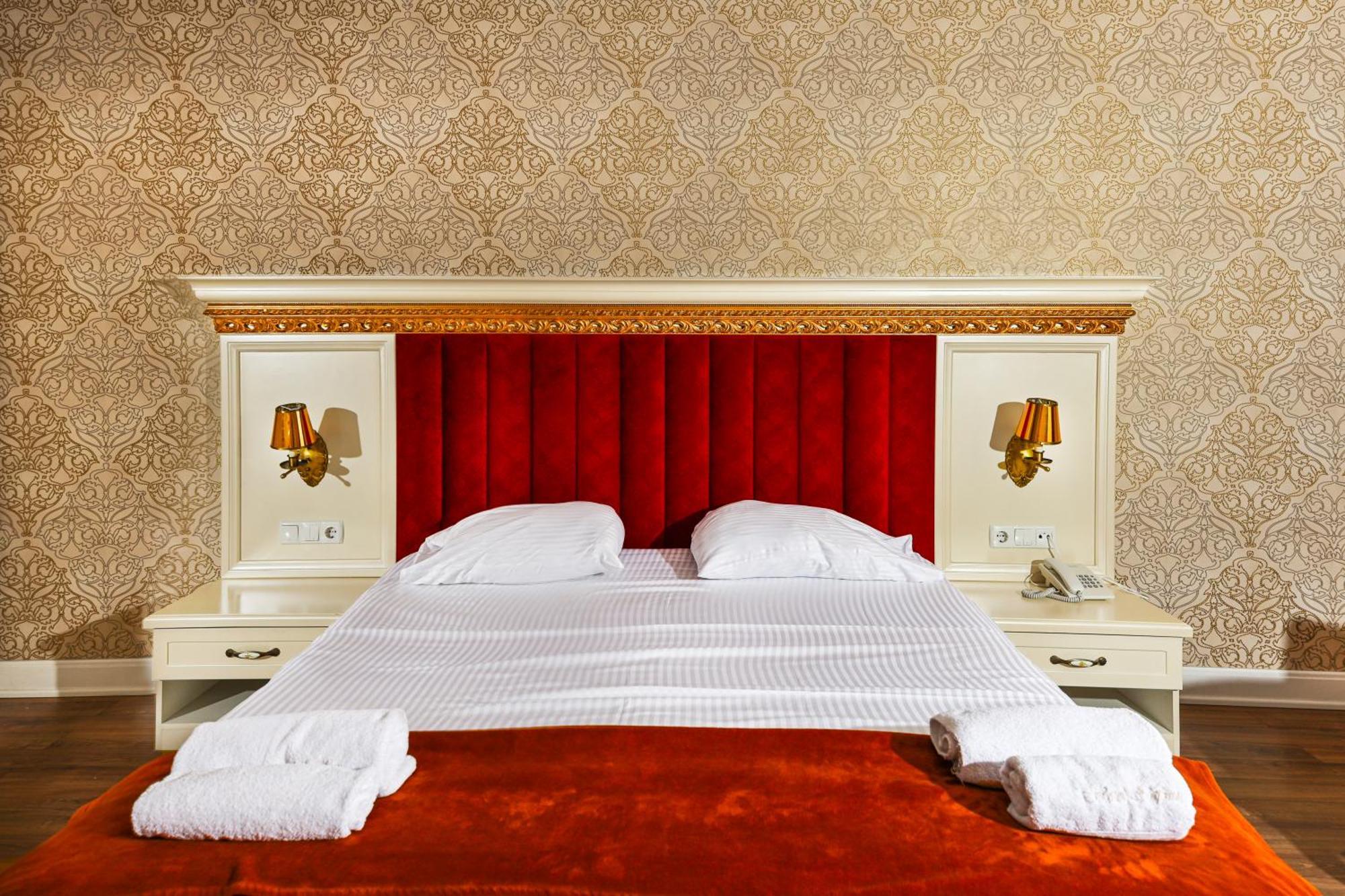 Nafron Hotel Prizren Dış mekan fotoğraf