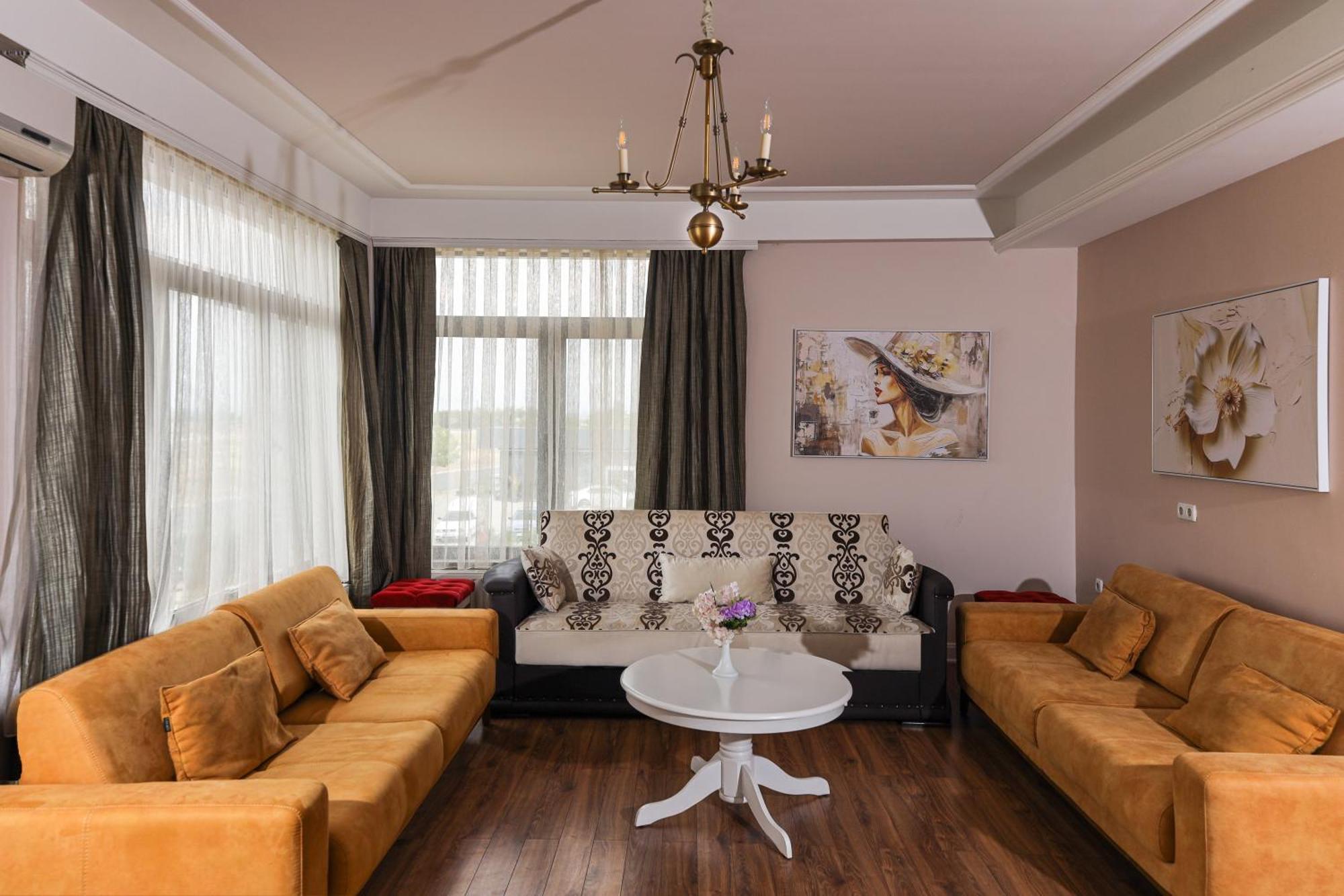Nafron Hotel Prizren Dış mekan fotoğraf